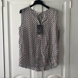 Grand & Greene Anchor Sleeveless Top